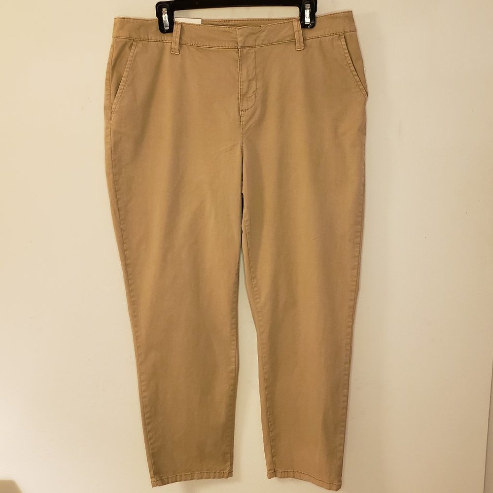 (NWT) Style & Co. Almond Khaki Casual Pants.  Size 12.